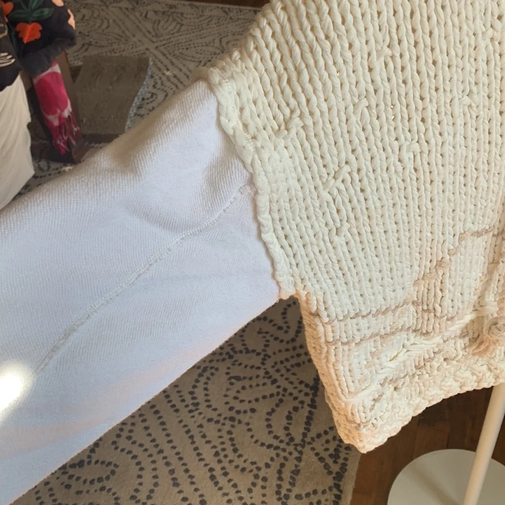 Free people cozy knit mixed media sweater. NWOT. Retail 398‎